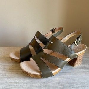 NEW Dansko Sandals Ashlee Leather Olive Green Block Heel Strappy Boho